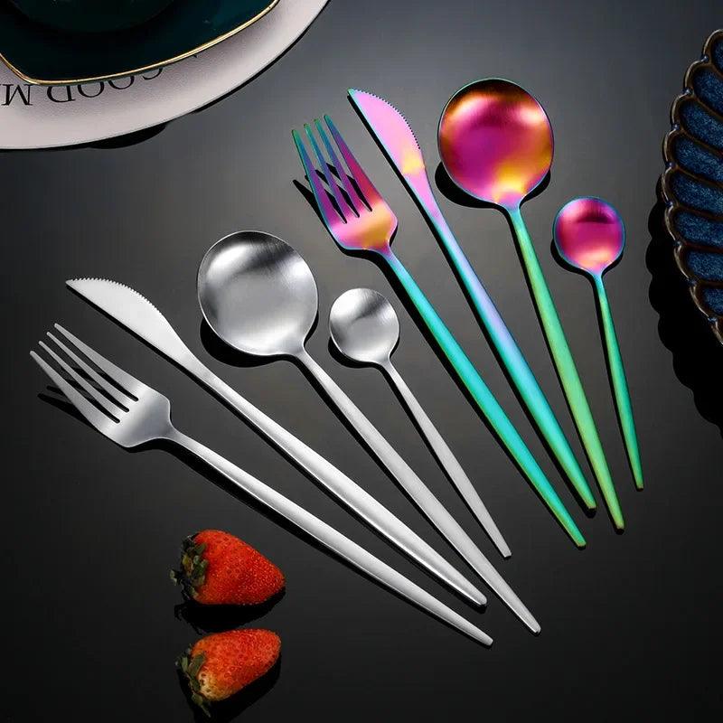 Kit de Talheres Elegantes em Aço Inoxidável - 30 Peças Exclusivas para Reuniões Familiares